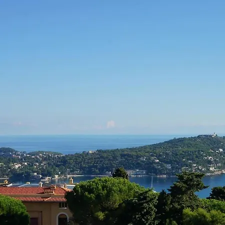 Welcoming Large With Panoramic View Over Sur Mer And Cap Ferrat. 빌프랑슈쉬르메르