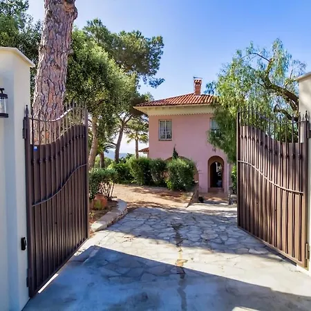Welcoming Large With Panoramic View Over Sur Mer And Cap Ferrat. *