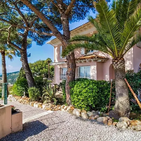 Βίλα Welcoming Large With Panoramic View Over Sur Mer And Cap Ferrat. *
